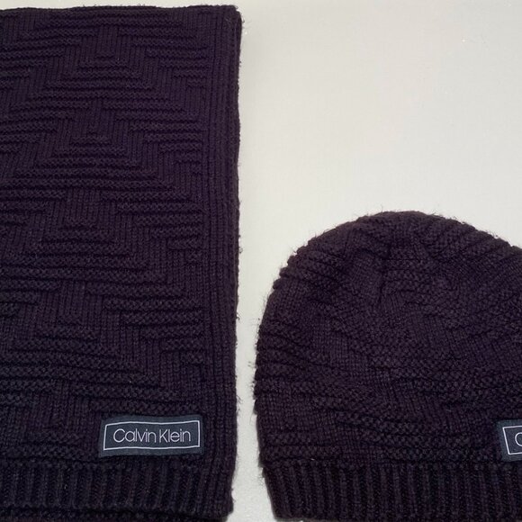 Calvin Klein Unisex Cable Knit Hat & Scarf Set - Picture 3 of 8